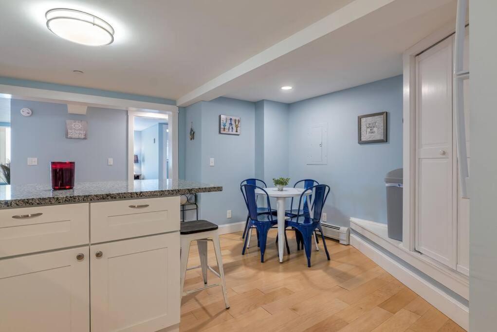 2Br Apt W/ 3 Min Walk To Downtown Swh - Low Tide Southwest Harbor Exterior photo